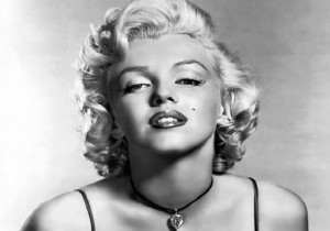 Super easy ways to get the Hollywood starlet look