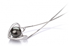 9-10mm AA Quality Freshwater Cultured Pearl Pendant in Heart Black