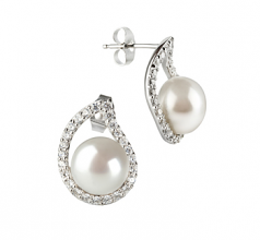 9-10mm AA Quality Freshwater Cultured Pearl Earring Pair in Isabella White