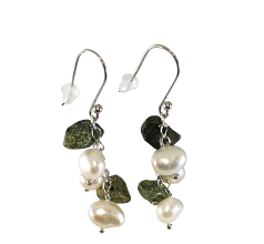 5.5-8.5mm A Quality Freshwater Cultured Pearl Earring Pair in White