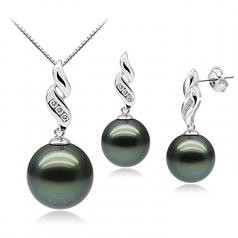 9-11mm AAA Quality Tahitian Cultured Pearl Set in Seductive Black