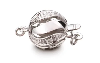 Clasp in Buckingham - 14k White Gold Clasp in Buckingham - 14k White Gold