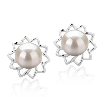 7-8mm AAAA Quality Freshwater Cultured Pearl Earring Pair in Morgan White 7-8mm AAAA Quality Freshwater Cultured Pearl Earring Pair in Morgan White